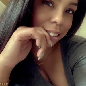 Meet your Posher, Deanna